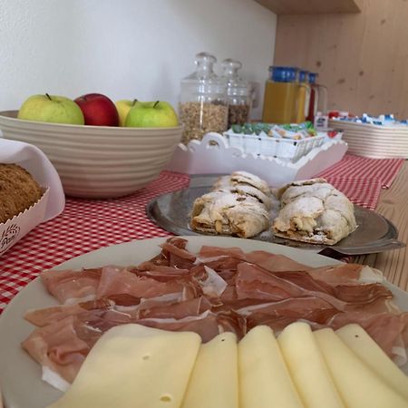 La Locanda Di Geppetto Bedollo Eksteriør billede